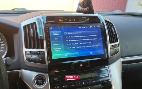 Toyota Land Cruiser 200, 2014 год, 4 500 000 рублей, 4 фотография