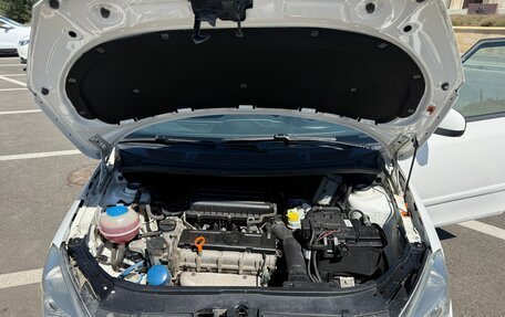 Skoda Fabia II, 2013 год, 695 000 рублей, 30 фотография