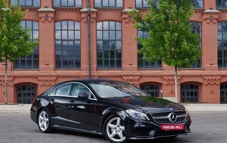 Mercedes-Benz CLS, 2015 год, 2 700 000 рублей, 2 фотография