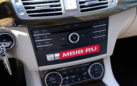 Mercedes-Benz CLS, 2015 год, 2 700 000 рублей, 18 фотография
