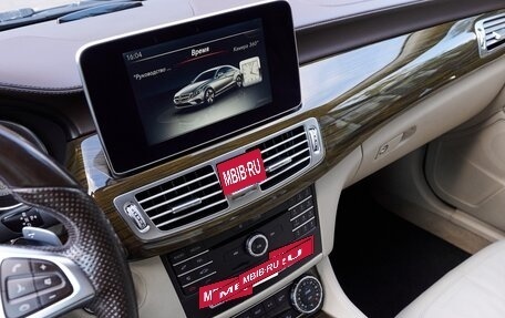 Mercedes-Benz CLS, 2015 год, 2 700 000 рублей, 22 фотография