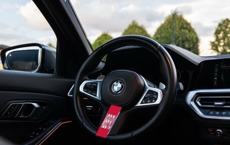 BMW 3 серия, 2021 год, 3 600 000 рублей, 16 фотография
