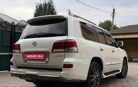 Lexus LX III, 2014 год, 5 000 000 рублей, 3 фотография