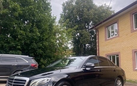 Mercedes-Benz E-Класс, 2020 год, 2 650 000 рублей, 4 фотография