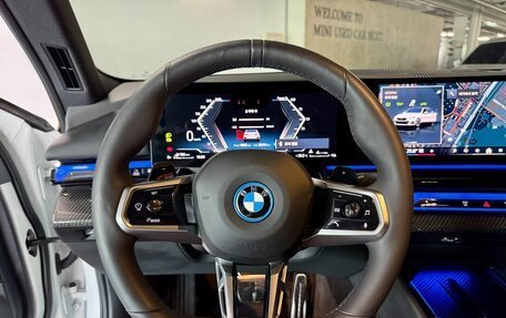 BMW 5 серия, 2026 год, 10 900 001 рублей, 11 фотография