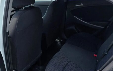 Hyundai Solaris II рестайлинг, 2014 год, 910 000 рублей, 13 фотография