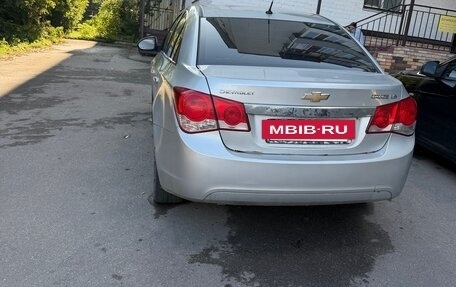 Chevrolet Cruze II, 2011 год, 435 000 рублей, 3 фотография
