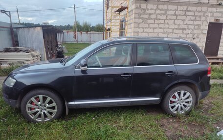 Volkswagen Touareg III, 2006 год, 1 700 000 рублей, 4 фотография