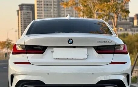 BMW 3 серия, 2022 год, 2 700 000 рублей, 4 фотография