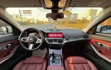 BMW 3 серия, 2022 год, 2 700 000 рублей, 11 фотография