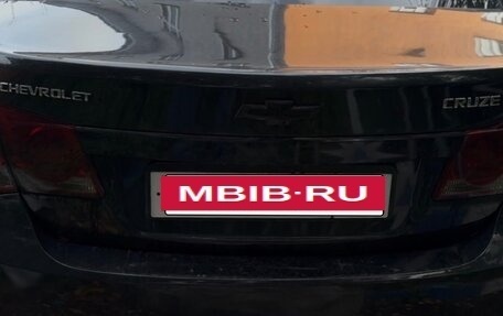 Chevrolet Cruze II, 2010 год, 650 000 рублей, 5 фотография