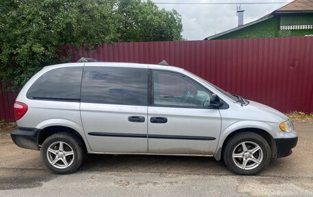 Dodge Caravan IV, 2002 год, 650 000 рублей, 2 фотография
