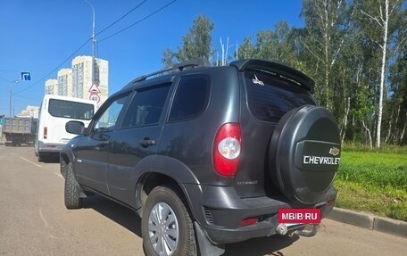 Chevrolet Niva I рестайлинг, 2011 год, 400 000 рублей, 4 фотография