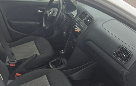 Volkswagen Polo VI (EU Market), 2014 год, 580 000 рублей, 10 фотография