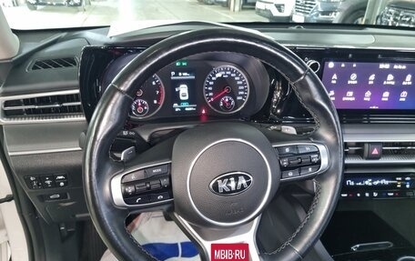 KIA K5, 2023 год, 2 200 000 рублей, 9 фотография