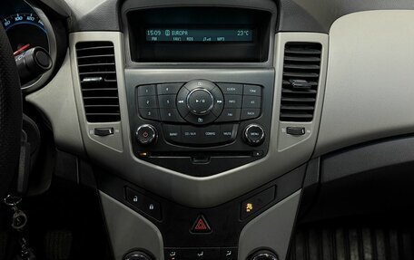 Chevrolet Cruze II, 2012 год, 679 777 рублей, 8 фотография