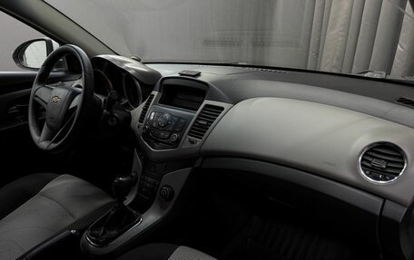 Chevrolet Cruze II, 2012 год, 679 777 рублей, 12 фотография