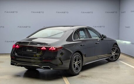 Mercedes-Benz E-Класс, 2026 год, 9 050 000 рублей, 3 фотография