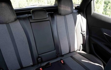 Peugeot 3008 II, 2023 год, 1 650 000 рублей, 28 фотография