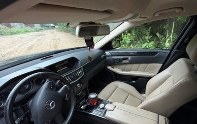 Mercedes-Benz E-Класс, 2010 год, 1 180 000 рублей, 1 фотография