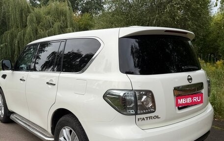 Nissan Patrol, 2010 год, 1 700 000 рублей, 4 фотография