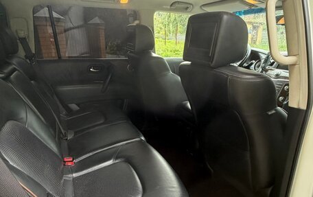 Nissan Patrol, 2010 год, 1 700 000 рублей, 10 фотография
