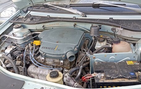 Renault Logan I, 2006 год, 190 000 рублей, 3 фотография