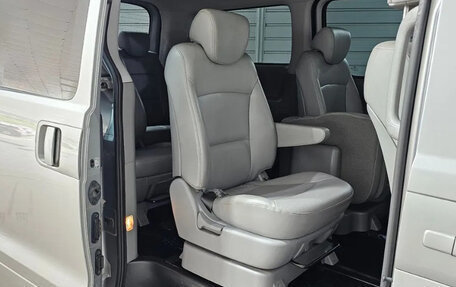 Hyundai Grand Starex Grand Starex I рестайлинг 2, 2017 год, 2 260 202 рублей, 13 фотография