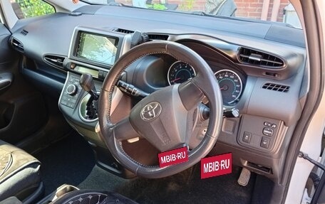 Toyota Wish II, 2010 год, 1 250 000 рублей, 8 фотография