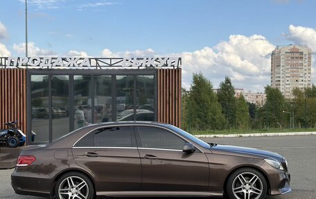 Mercedes-Benz E-Класс, 2015 год, 2 100 000 рублей, 3 фотография