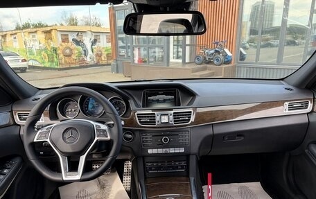 Mercedes-Benz E-Класс, 2015 год, 2 100 000 рублей, 7 фотография