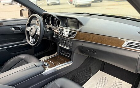 Mercedes-Benz E-Класс, 2015 год, 2 100 000 рублей, 11 фотография