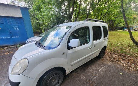 Renault Kangoo II рестайлинг, 2011 год, 675 000 рублей, 4 фотография