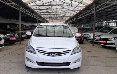 Hyundai Solaris II рестайлинг, 2015 год, 750 000 рублей, 1 фотография