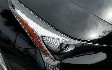 Toyota Prius IV XW50, 2017 год, 2 200 000 рублей, 17 фотография