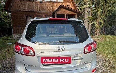 Hyundai Santa Fe III рестайлинг, 2010 год, 1 400 000 рублей, 9 фотография