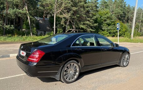 Mercedes-Benz S-Класс, 2009 год, 1 750 000 рублей, 3 фотография