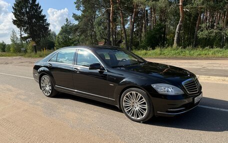 Mercedes-Benz S-Класс, 2009 год, 1 750 000 рублей, 2 фотография
