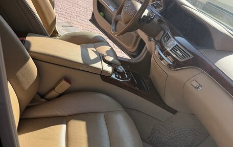 Mercedes-Benz S-Класс, 2009 год, 1 750 000 рублей, 10 фотография