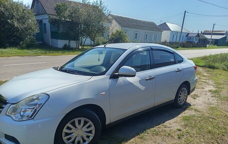 Nissan Almera, 2015 год, 800 000 рублей, 2 фотография