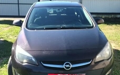 Opel Astra J, 2014 год, 900 000 рублей, 5 фотография