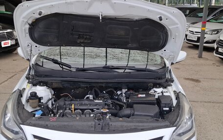 Hyundai Solaris II рестайлинг, 2015 год, 750 000 рублей, 13 фотография