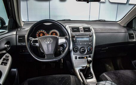 Toyota Corolla, 2011 год, 830 000 рублей, 6 фотография