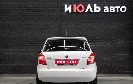 Skoda Fabia II, 2013 год, 670 000 рублей, 5 фотография