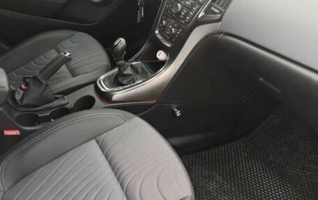 Opel Astra J, 2013 год, 900 000 рублей, 6 фотография