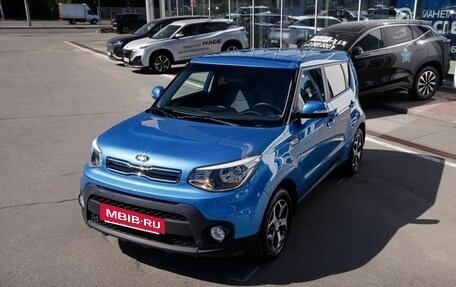 KIA Soul II рестайлинг, 2017 год, 1 590 000 рублей, 3 фотография