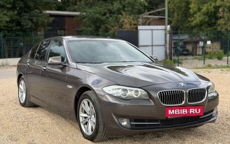 BMW 5 серия, 2012 год, 1 650 000 рублей, 2 фотография