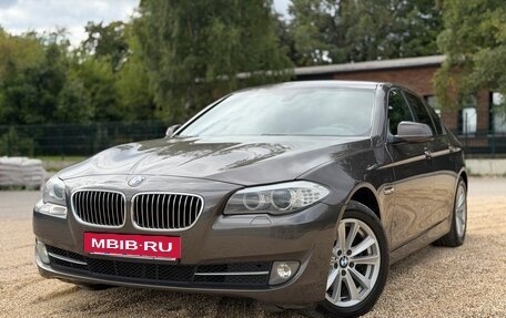 BMW 5 серия, 2012 год, 1 650 000 рублей, 8 фотография