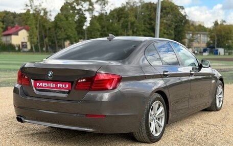 BMW 5 серия, 2012 год, 1 650 000 рублей, 3 фотография