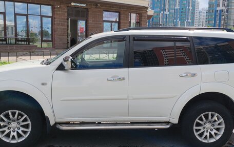 Mitsubishi Pajero Sport II рестайлинг, 2012 год, 2 600 000 рублей, 13 фотография